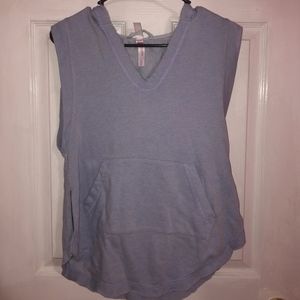 Sleeveless hoodie